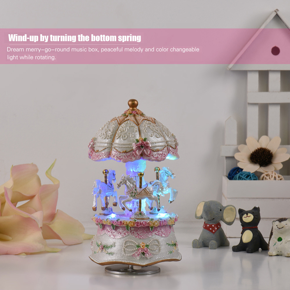 Luxury Dream 3-Horse Rotating  - Snow Globe Musical ulasan dan harga